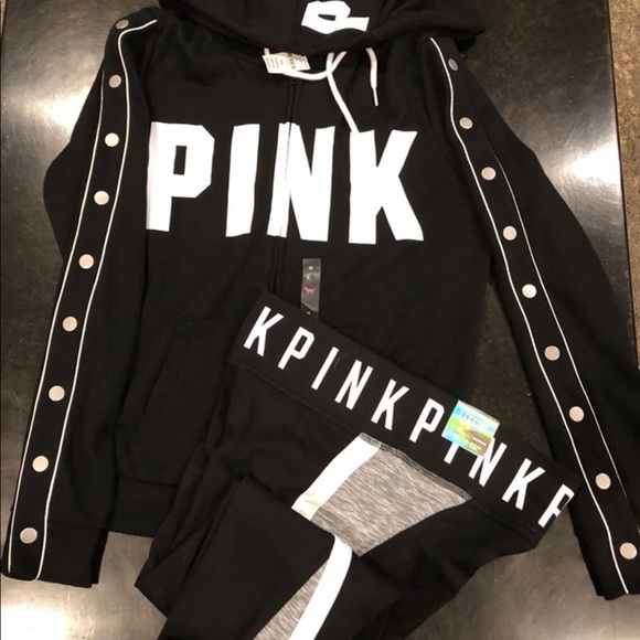 Victoria Secret - Picture 4 of 8